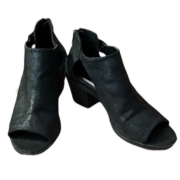 Carlos by Carlos Santana Della Gray Open Toe Silver Buckle Ankle Bootie Size 6.5 - Picture 1 of 9